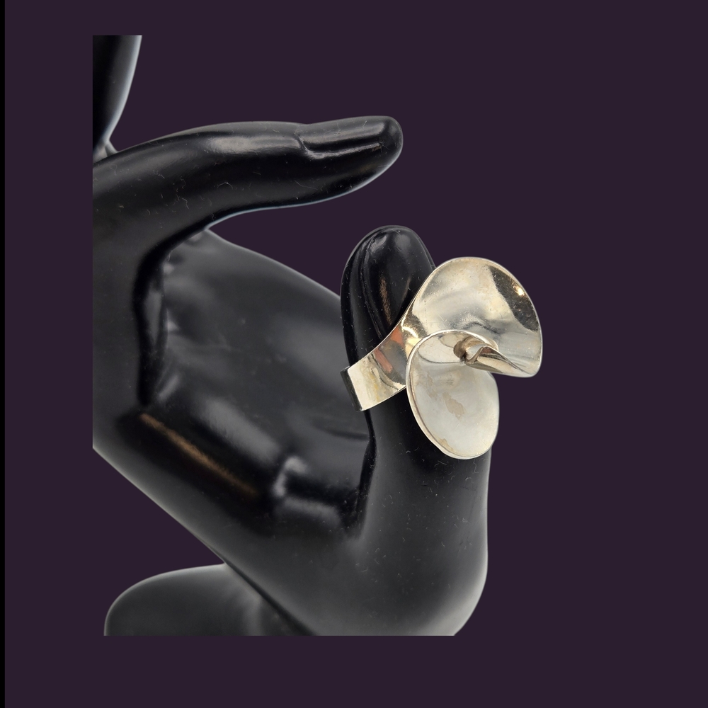 VTG Ibe Dahlquist for Georg Jensen Sterling Ring Model 130 Biomorphic Modernist - Picture 2 of 8